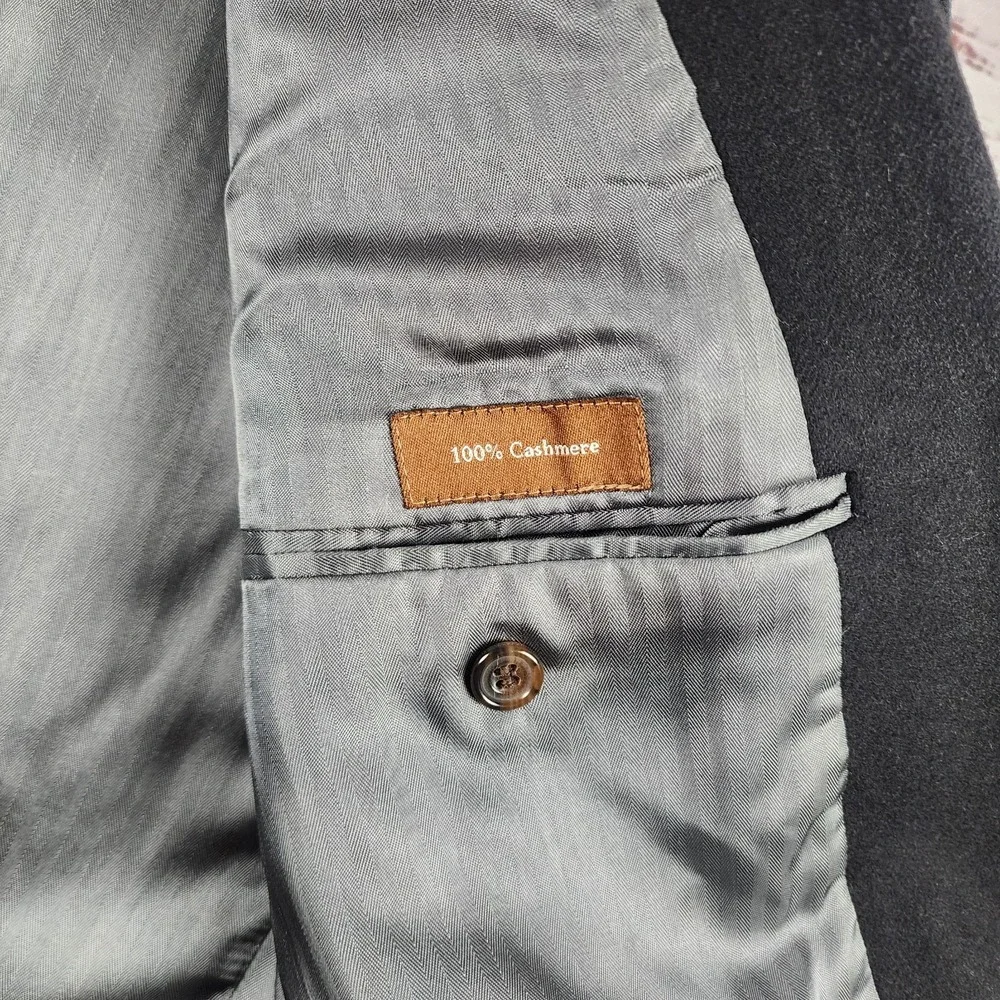 Joseph & Lyman Bloomingdale's 100% Cashmere Blazer 42R Black 2-Button Sport Coat
